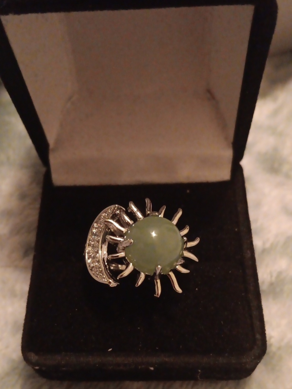 Green Aventurine and Simulated Diamond 9.00 ctw Ring (Adjustable) in Silvertone